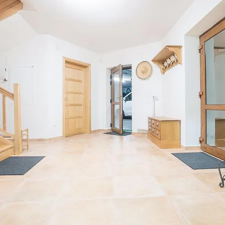 Vila Slunecni Lazne U Jizerskych Hor Villa *